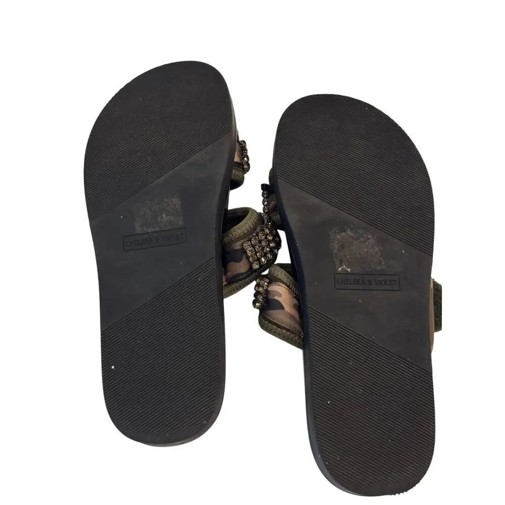 ✨Chelsea & Violet Rhinestone Embellished Camo Velcro Slide Sandals ✨ Size: 7.5